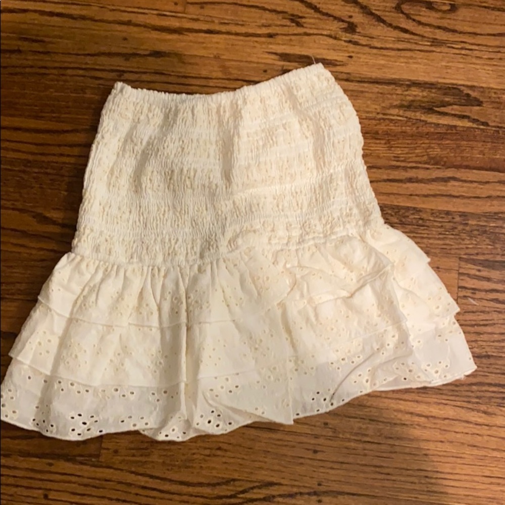 ruffle skirt